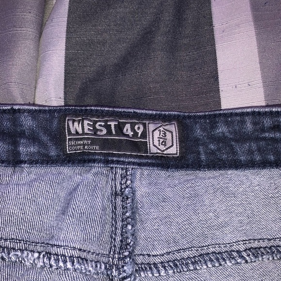 Jeans - Picture 3 of 3